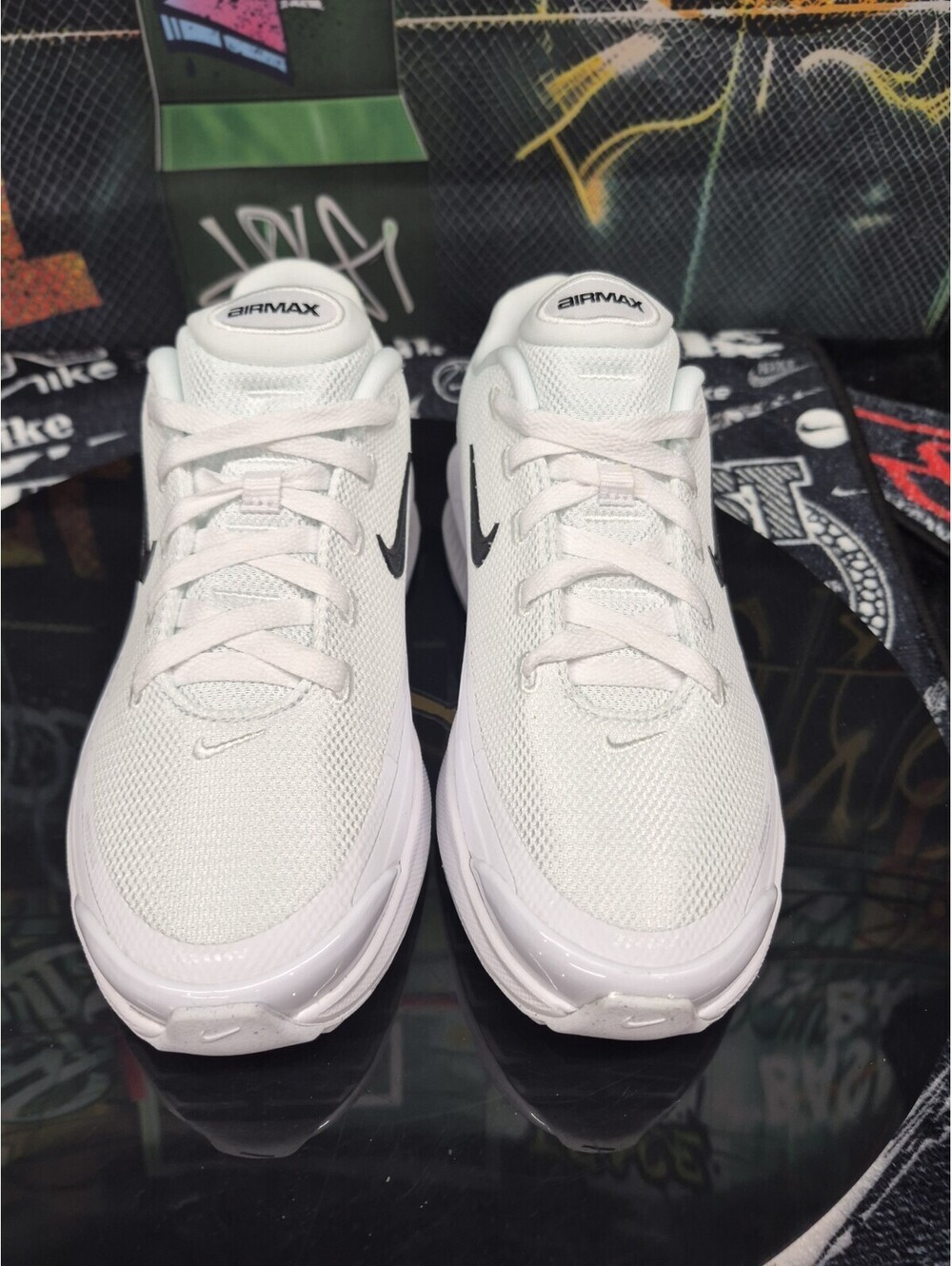 Nike Air Max Bia Womens Size 8.5w And Mens Size Size 7m White Running Sneakers - Picture 2 of 7